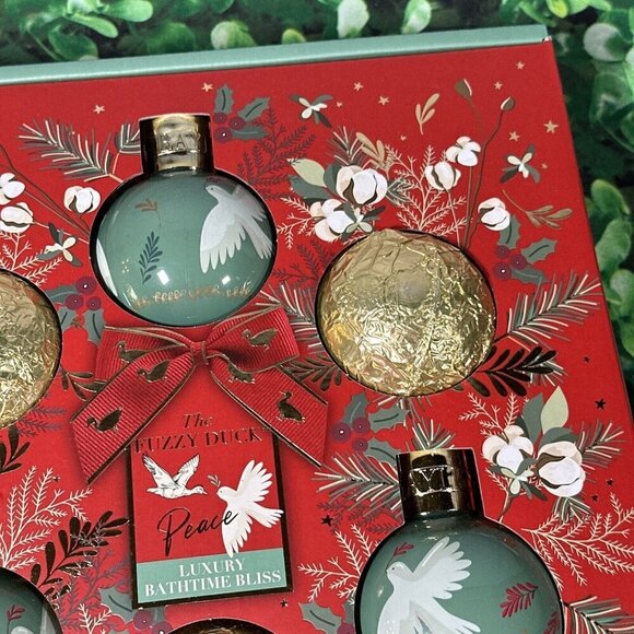 Baylis & Harding England The Fuzzy Duck Bath Time Bliss Holiday Gift Set - Picture 4 of 8